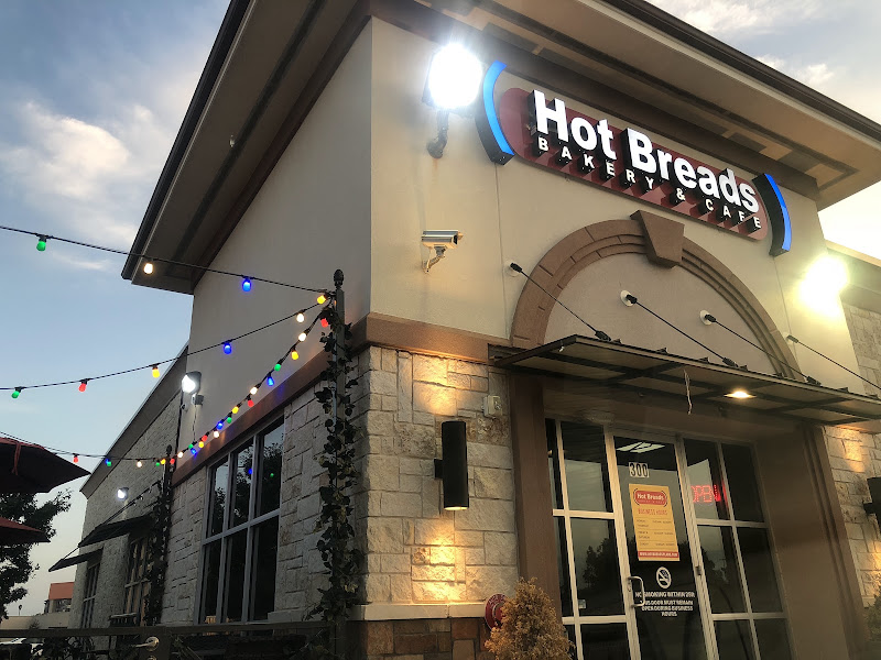 Hot Breads Plano