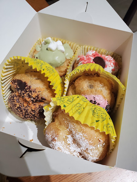 Beard Papa's Plano 4