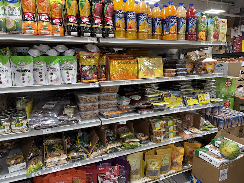 Oasis International Market 2
