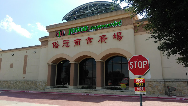 Central Legacy Plaza 4