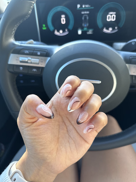 VIP Nail Lounge 4