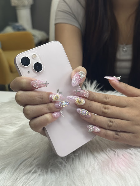 Tracy’s Lash and Nails Spa