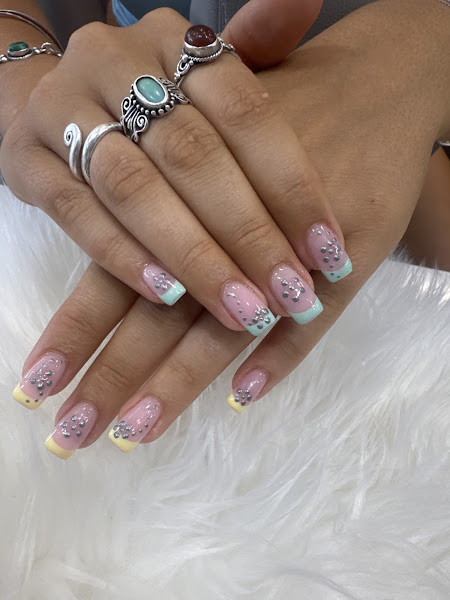 gloss | NAIL BAR 3
