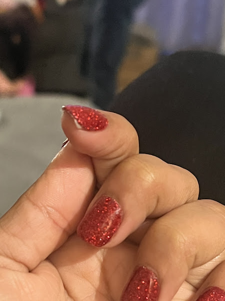 Tip Line Nails 1