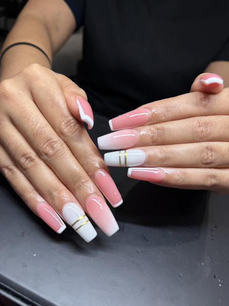 P N Nails plano