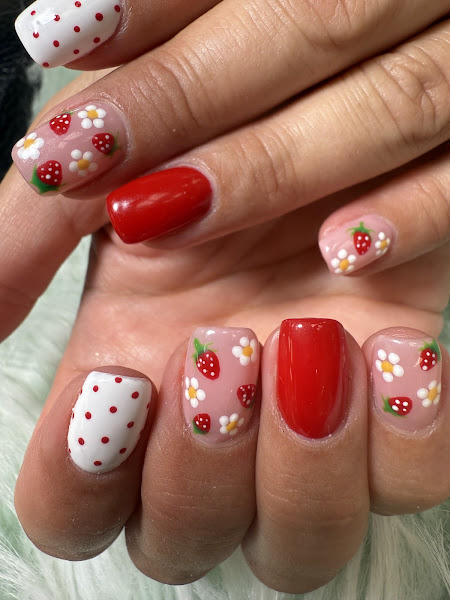 Nail Salon Near Me - Huntington Beach 4