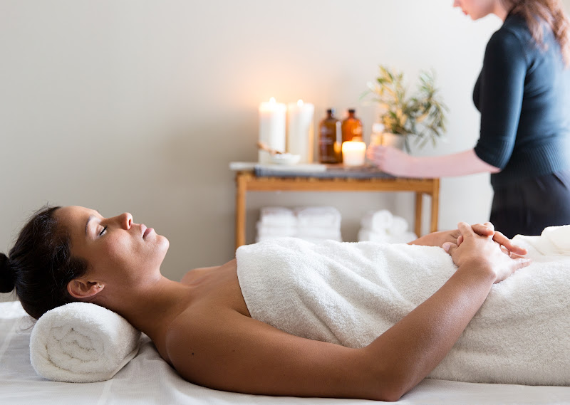 Hiatus Day Spa • Med Spa