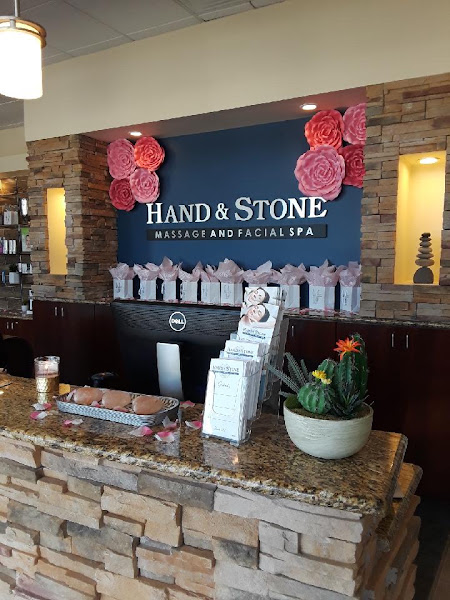 Hand & Stone Massage and Facial Spa 2