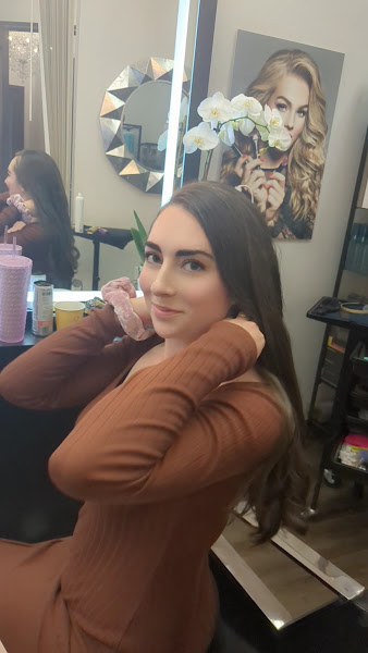 Aesthetic Hair Salon 3