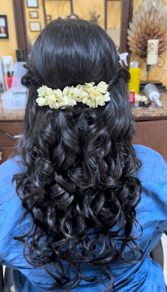 Asha Salon and Spa 3