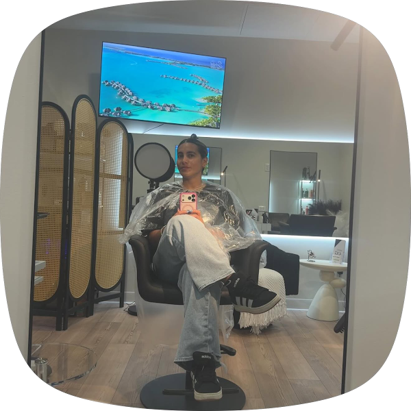 BEAUTY SALON CG 2