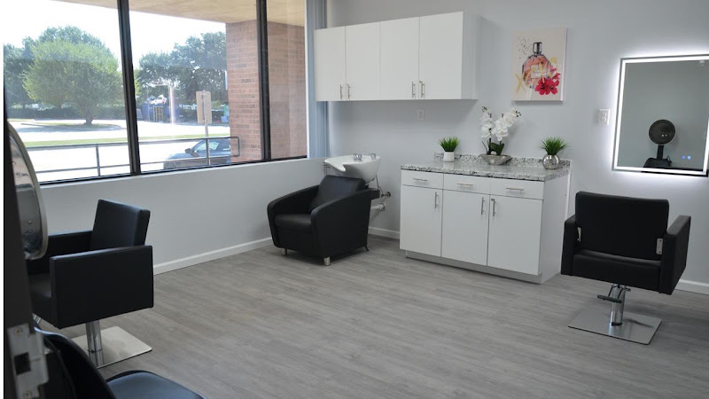 Salon Salon LLC