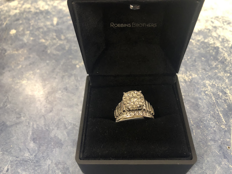 Quikset Jewelry Repair 4