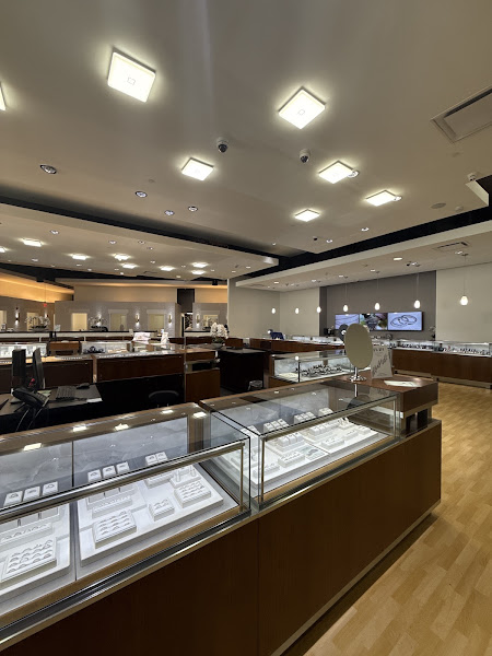 Robbins Brothers Fine Jewelers 4