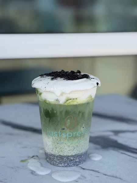 Alpha Dessert Juice Cafe Sugar Land 4