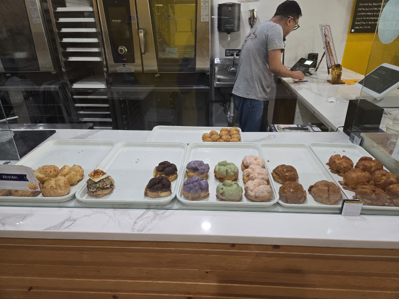 Beard Papa's Sugarland 4