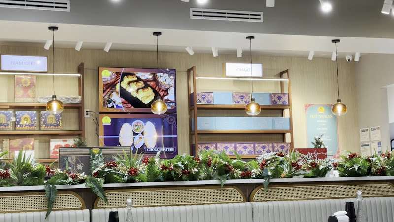 Gwalia Sweets and Restaurant - Sugar Land 2