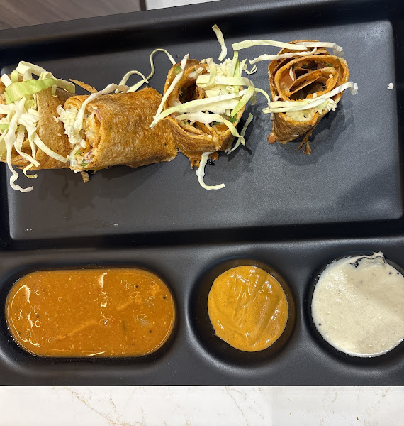 Gwalia Sweets and Restaurant - Sugar Land 4