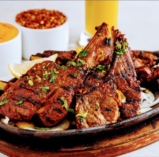 Aga's Restaurant & Catering 4