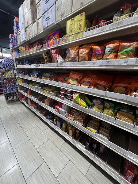 Spice Bazaar - Indo Pak Grocery & Kitchen One Stop Shop Halal Meat & Grill 2