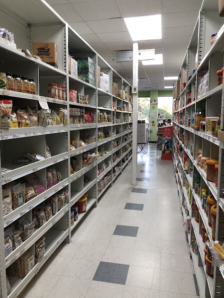 Spice Bazaar - Indo Pak Grocery & Kitchen One Stop Shop Halal Meat & Grill 3