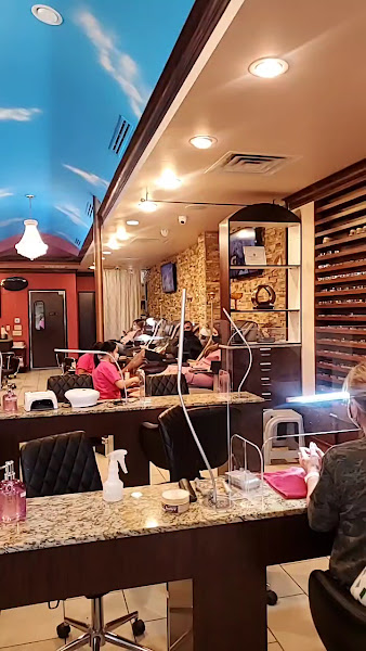 Venice Nails & Spa 2