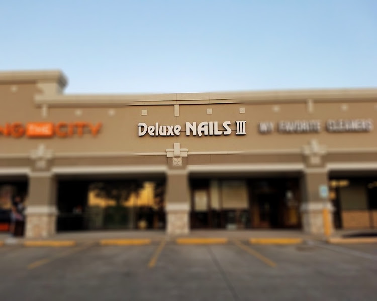 Deluxe Nails III