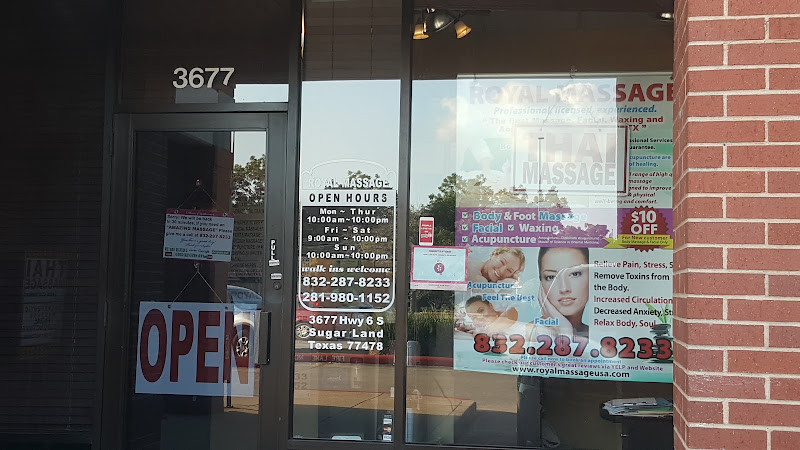 Royal Massage & Spa 4