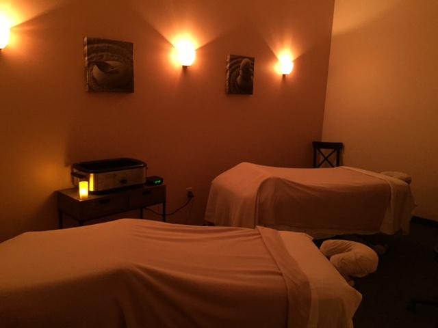 Hand & Stone Massage and Facial Spa 4