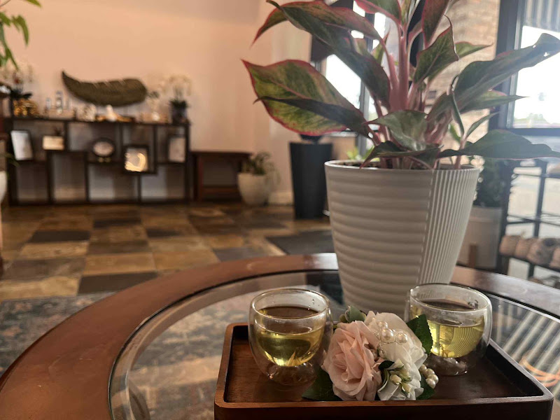 Natural Thai Massage & Spa 4