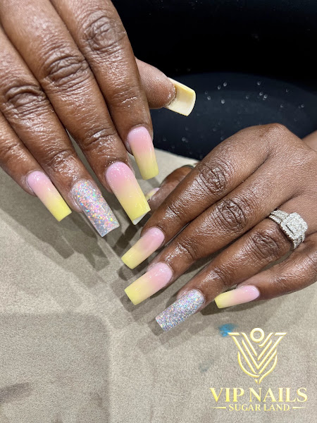 VIP Nails Sugar Land 3