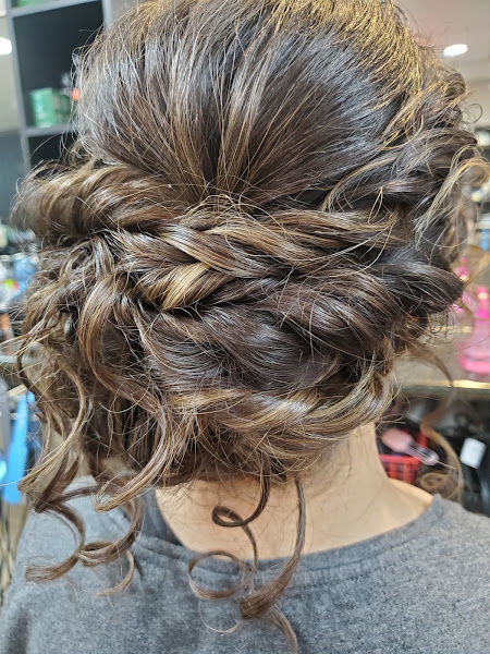 Newlooks salon 5