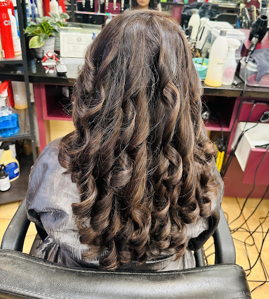 Salon 9
