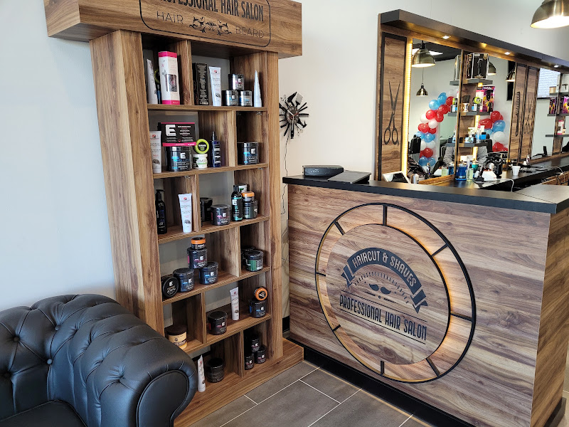 Professional Hair Salon حلاق عربي 4