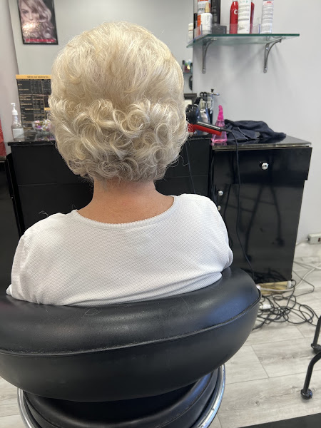 Hair International