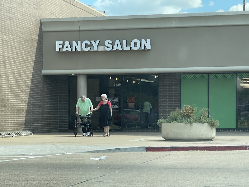 Fancy Salon 4