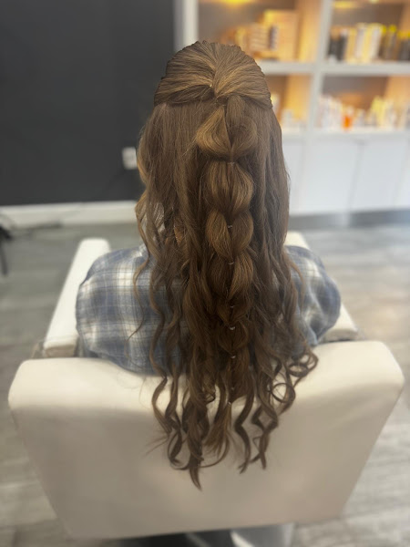 Blo Blow Dry Bar
