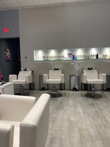 Blo Blow Dry Bar 3