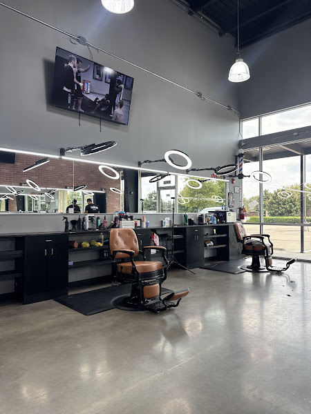 Summit Barber Club 4