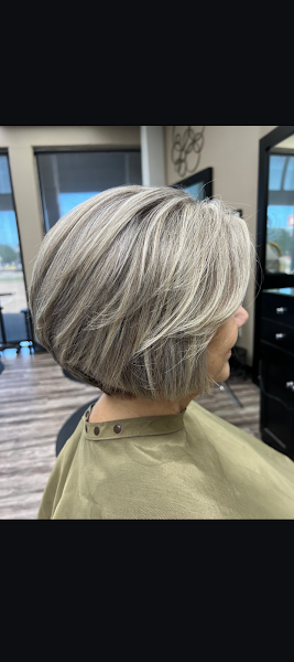 Strands Salon