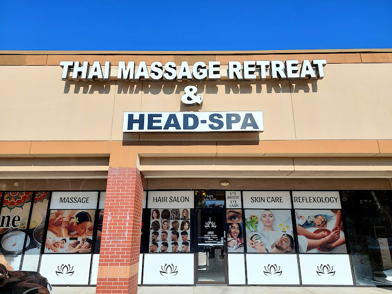Thai Massage Retreat and Head Spa 4