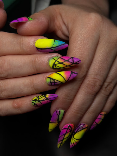 Milano Nail & Nails Spa Rosenberg 3