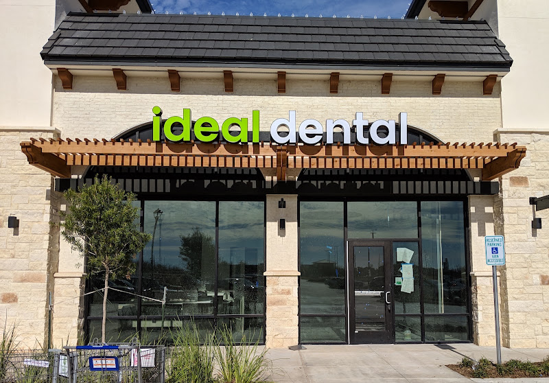 Ideal Dental Sugar Land 2