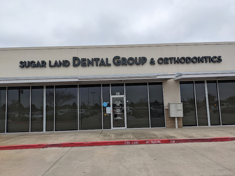 Sugar Land Dental Group and Orthodontics 4
