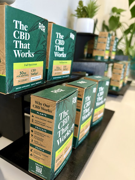 Sugarland Pharmacy & Wellness 4