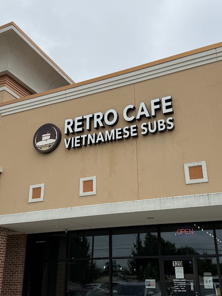 Retro Cafe