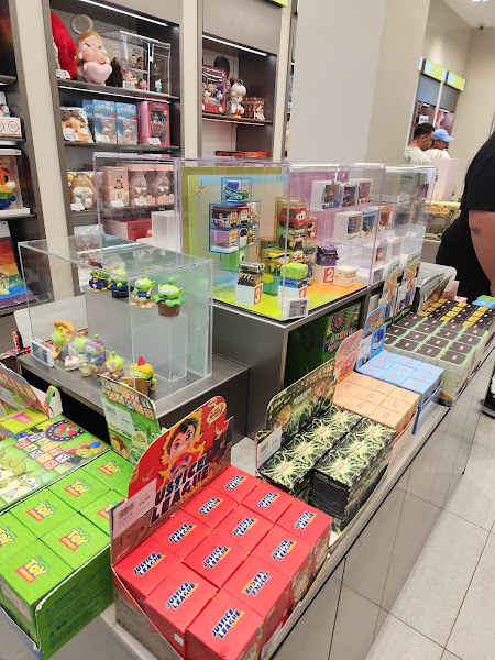POP MART 3