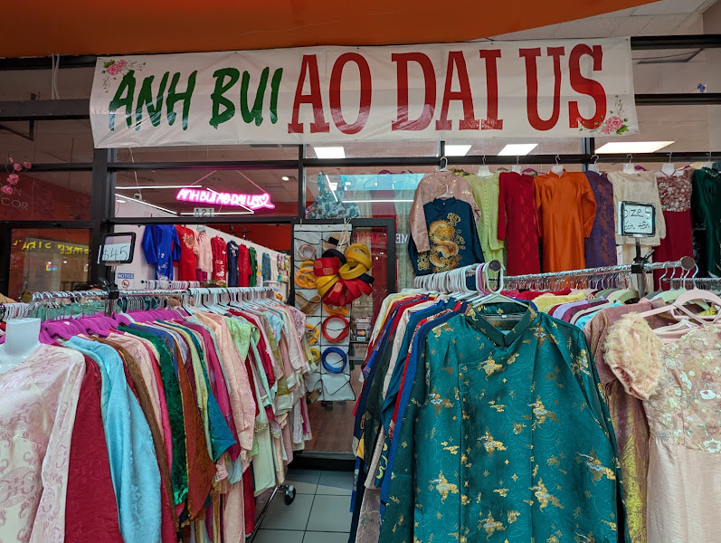 Anh Bui Ao Dai US