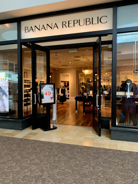 Banana Republic 4