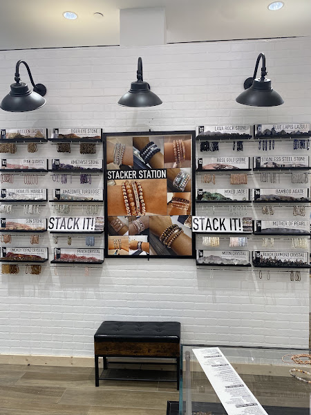 Inspiration Co at First Colony Mall 5